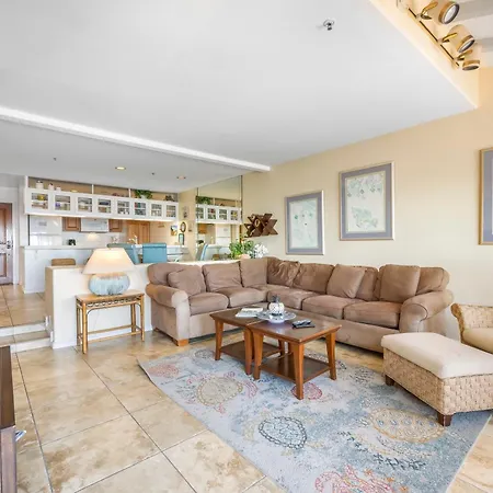 H887 - Hamilton Cove Villa 8-87